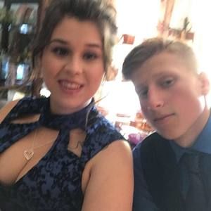 Meet your Posher, Mikayla